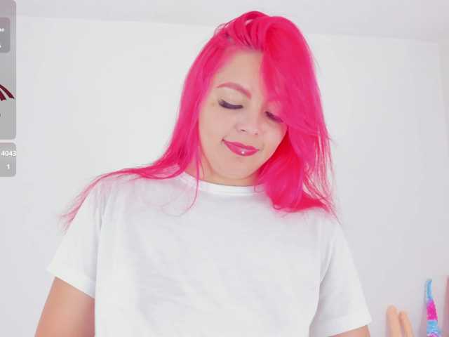 CloeeLovee live cam on BongaCams