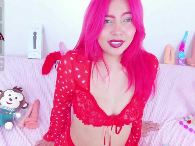 CloeeLovee live cam on BongaCams