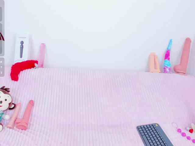 CloeeLovee webcam