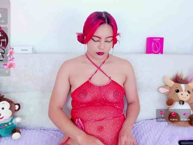 CloeeLovee webcam
