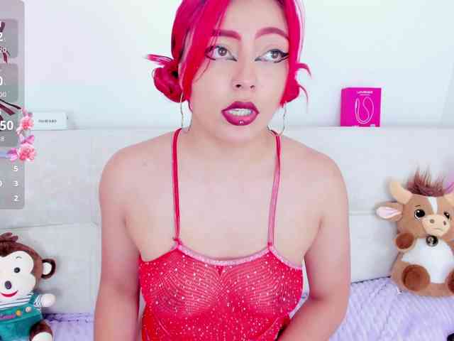 CloeeLovee webcam