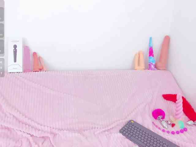 CloeeLovee webcam