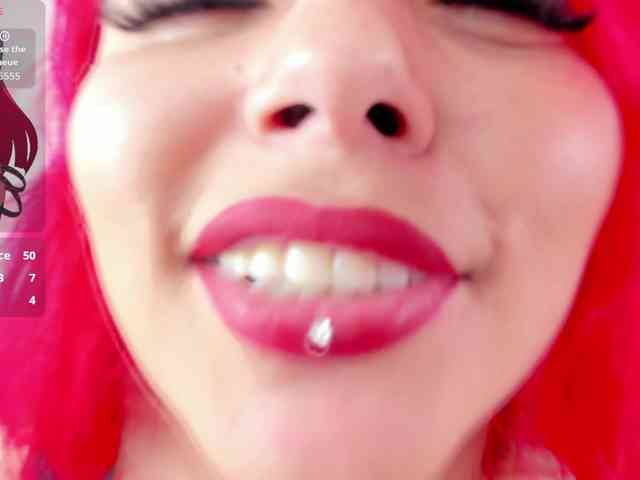 CloeeLovee webcam