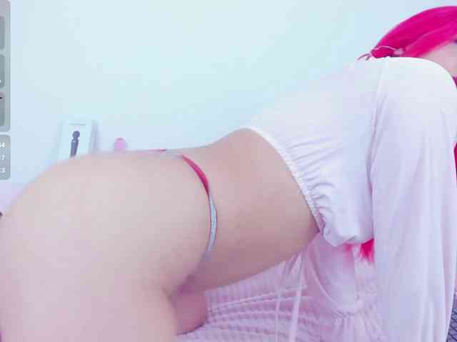 CloeeLovee webcam