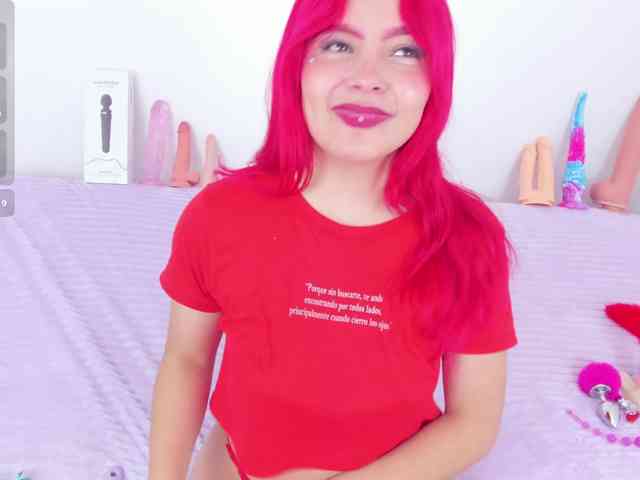 CloeeLovee webcam