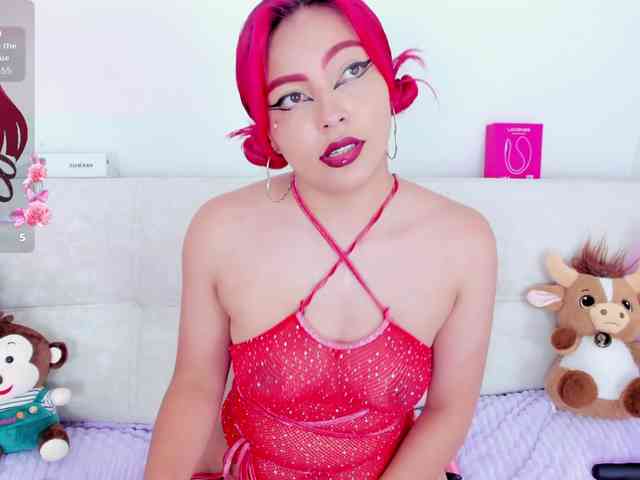 CloeeLovee webcam