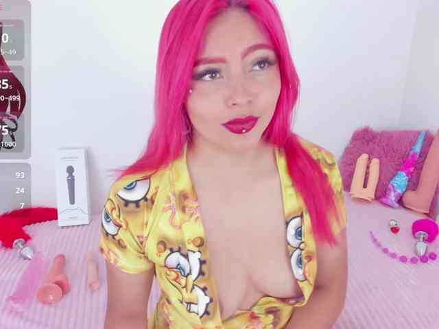 CloeeLovee webcam