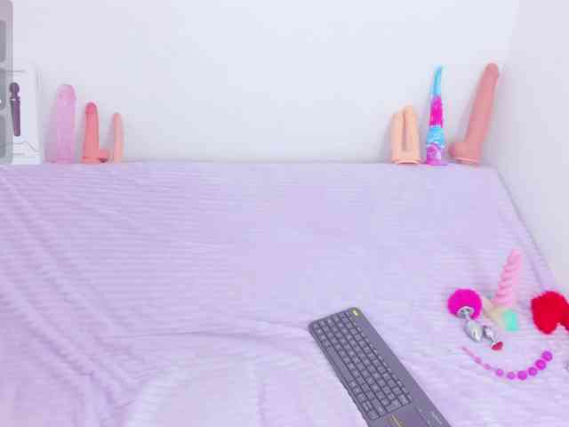 CloeeLovee webcam