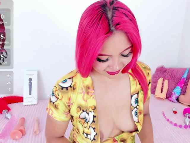 CloeeLovee webcam