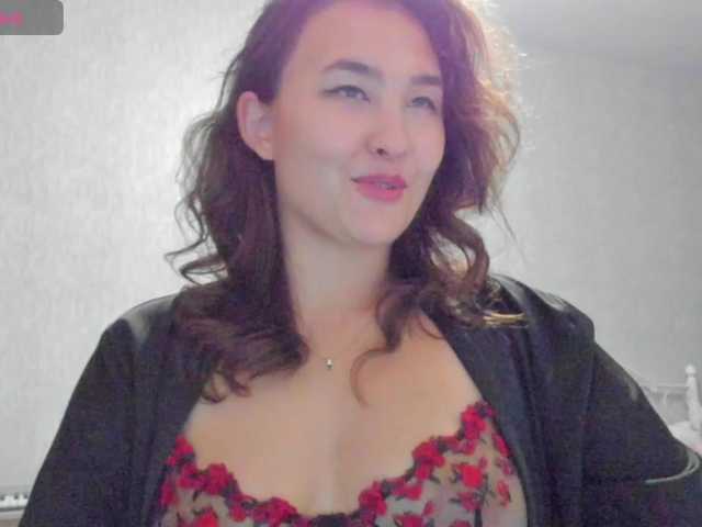 Aphcrodita — live female cam