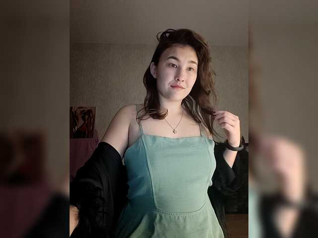 Aphrovea's BongaCams show and profile