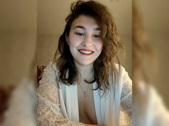 Aphrovea's BongaCams show and profile