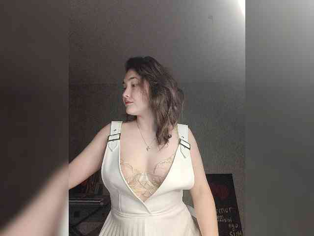 Bu model şu anda canlı. Aphcrodita
