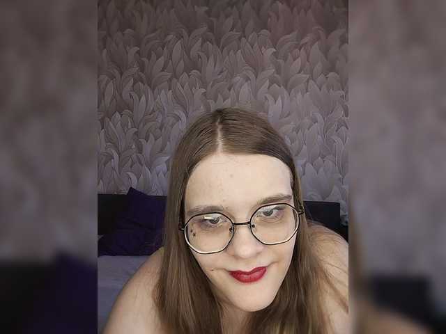 VikiMeow live cam on BongaCams
