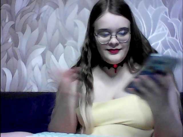 VikiMeow live cam on BongaCams