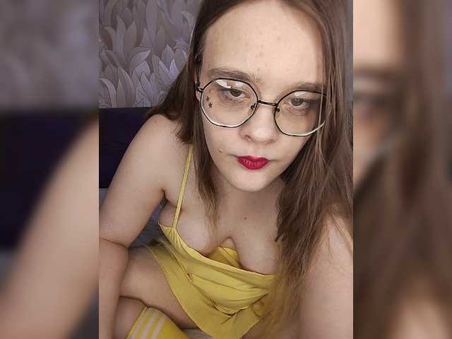 VikiMeow live cam on BongaCams