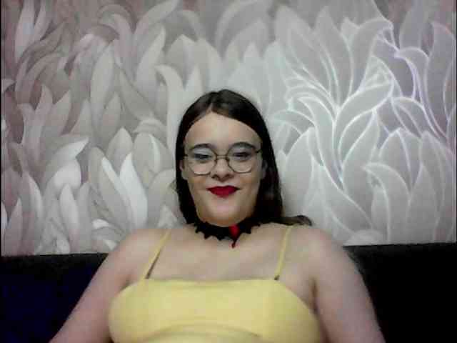 VikiMeow webcam