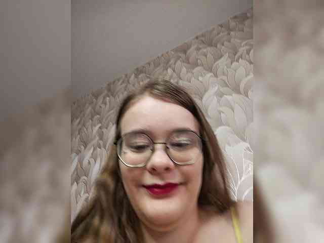 VikiMeow webcam