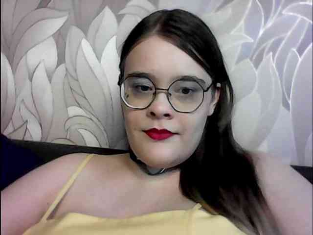 VikiMeow webcam