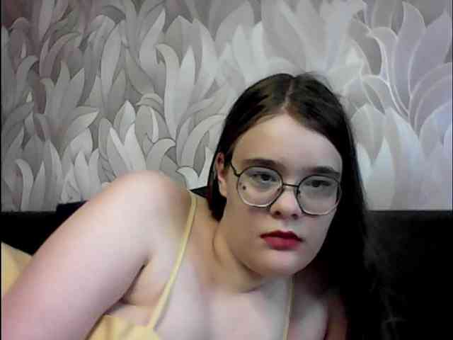 VikiMeow webcam