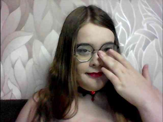 VikiMeow webcam