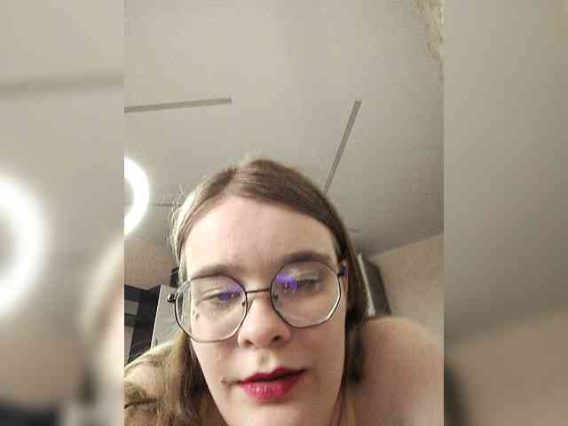 VikiMeow webcam