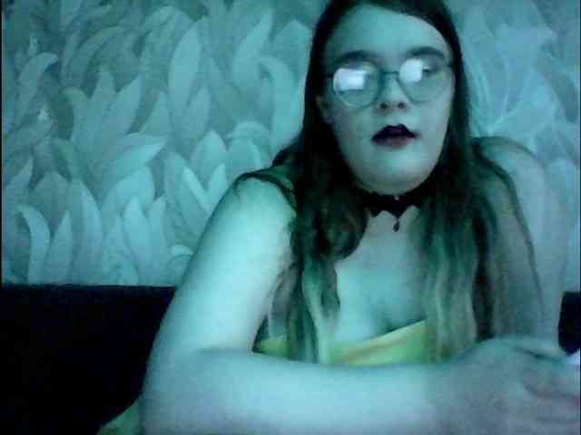 VikiMeow webcam