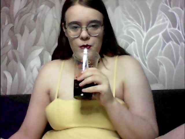 VikiMeow webcam