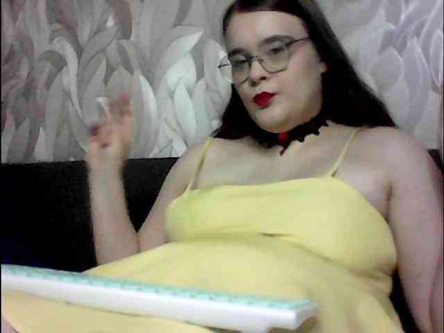 VikiMeow webcam