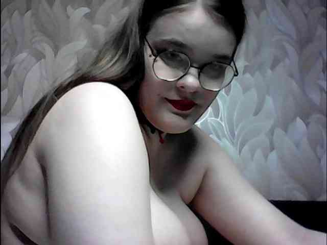 VikiMeow webcam