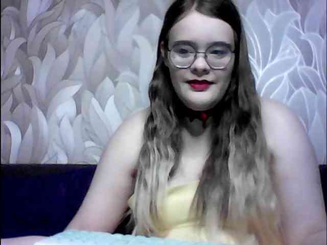 VikiMeow webcam