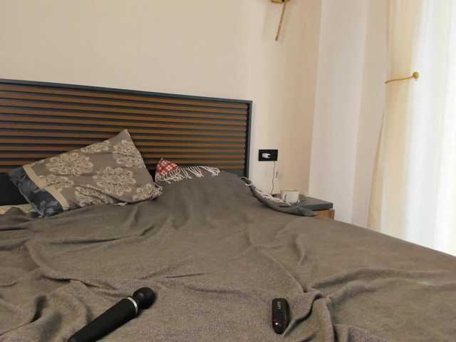 Live трансляция TeenEmi - slutnetki.online