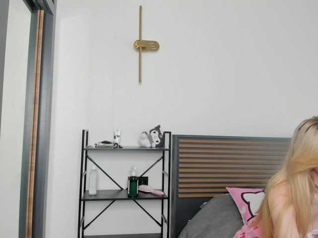 LucyStars live cam on BongaCams