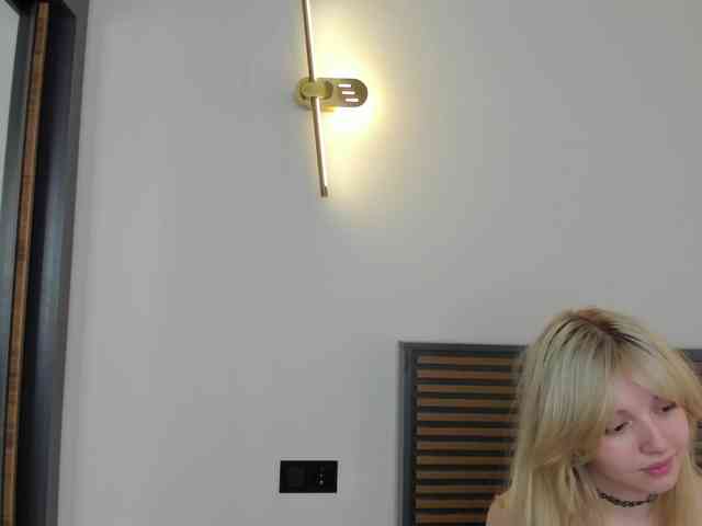 TeenEmi webcam