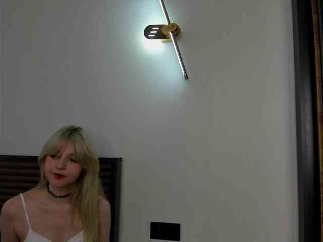 TeenEmi webcam