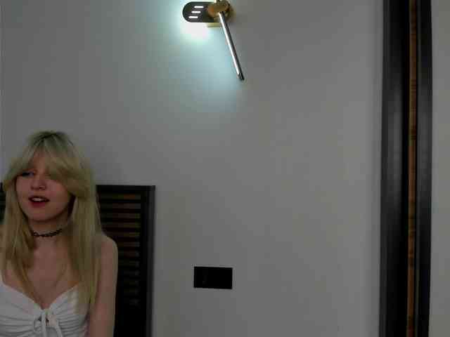 TeenEmi webcam