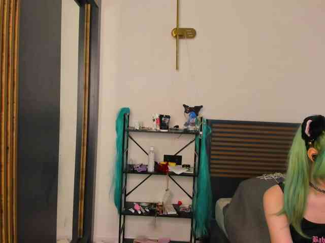 TeenEmi webcam