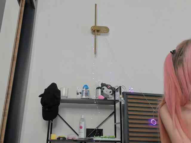 TeenEmi webcam