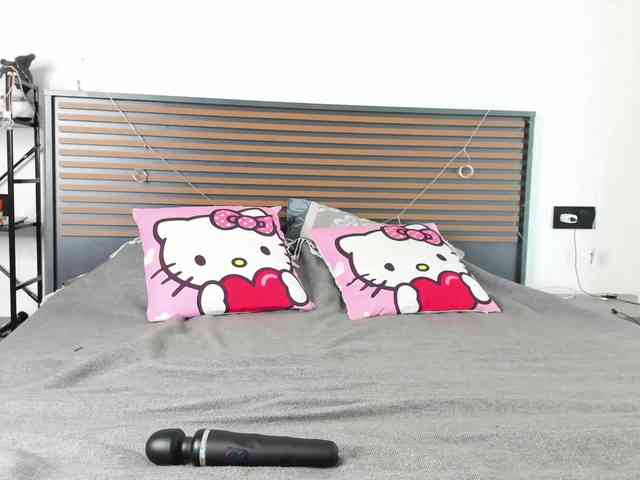 TeenEmi webcam