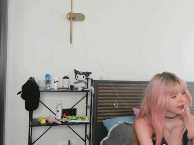 TeenEmi webcam