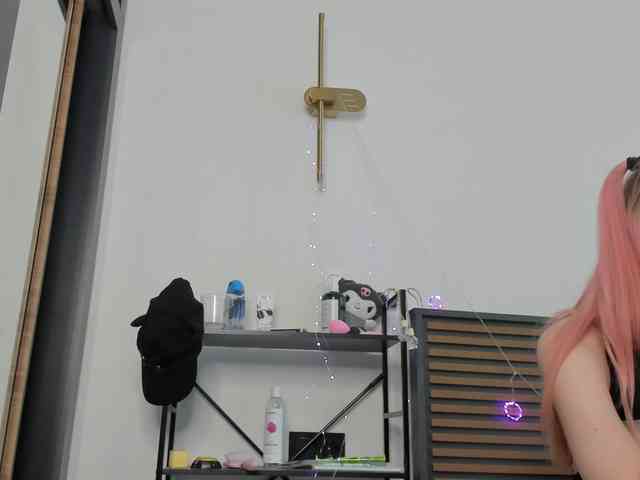 TeenEmi webcam