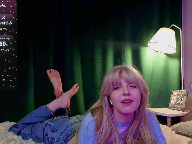 TeenEmi webcam