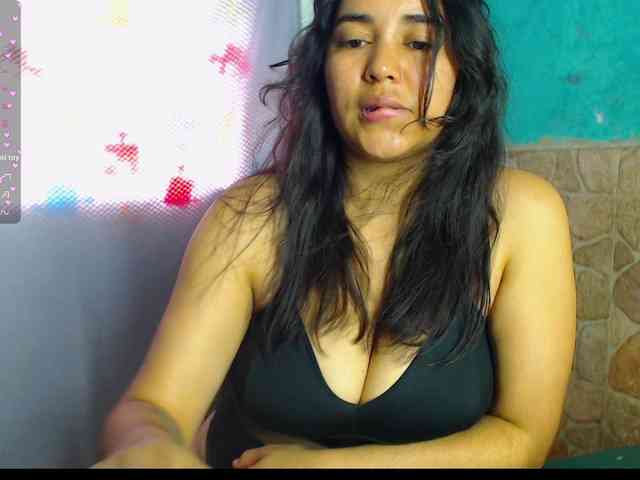 HannaAGT webcam