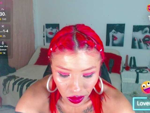 MilyGrey-08 live cam