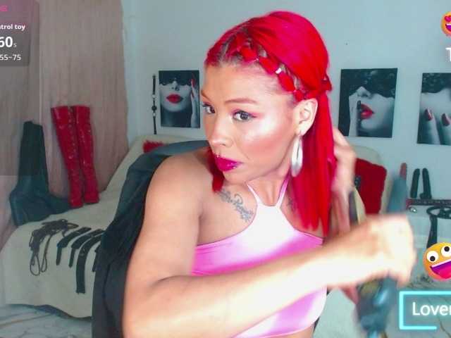 MilyGrey-08 live cam