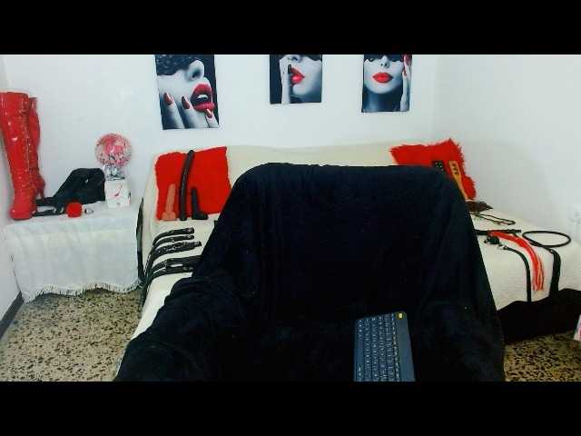 MilyGrey-08 live cam on BongaCams