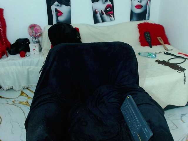 MilyGrey-08 live cam on BongaCams