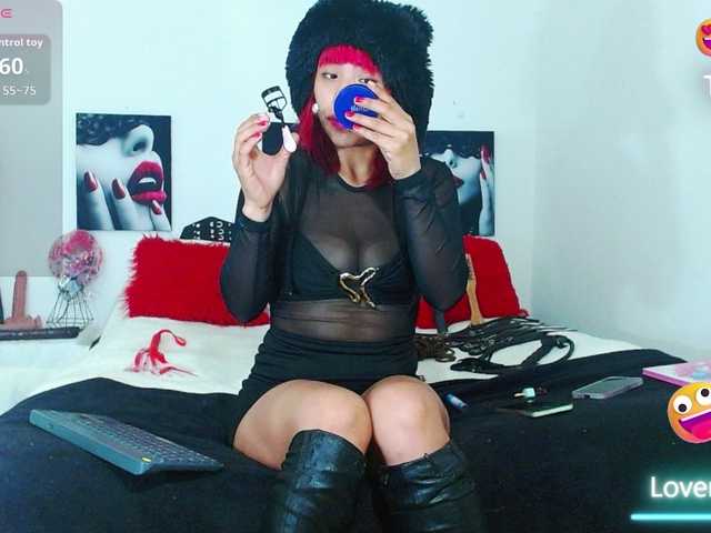 MilyGrey-08 live webcam show