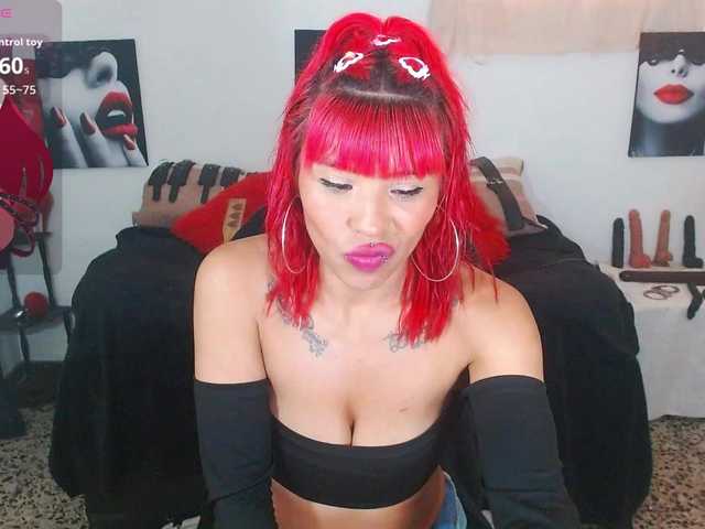 MilyGrey-08 live cam preview
