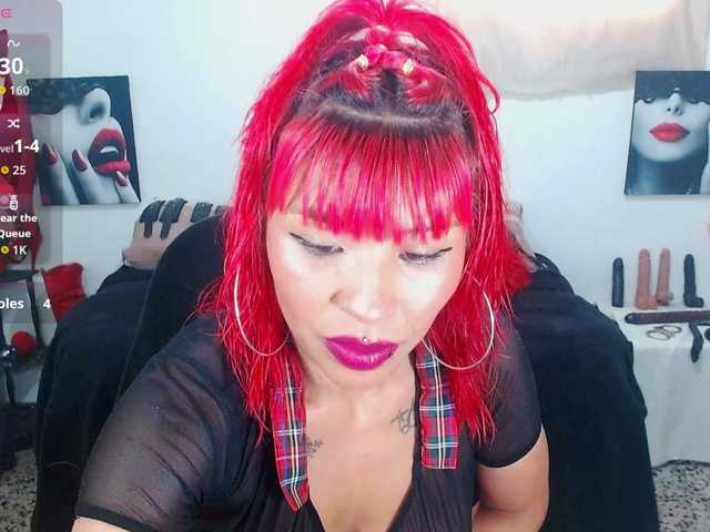 MilyGrey-08 live cam preview